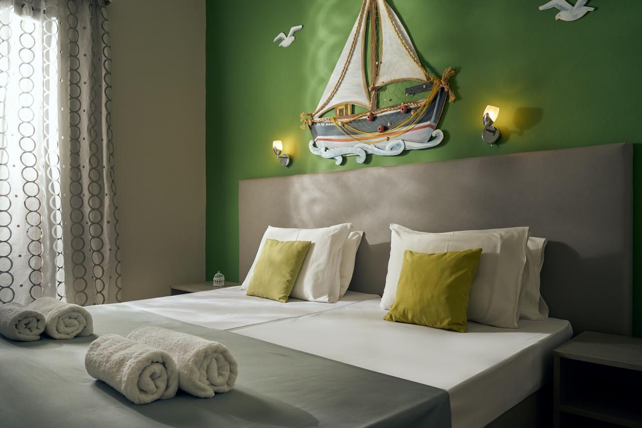 Hotel Elena's